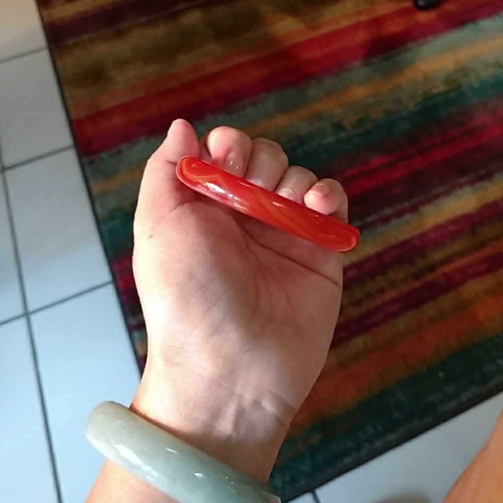 Carnelian Bangle - Picture 6 of 8